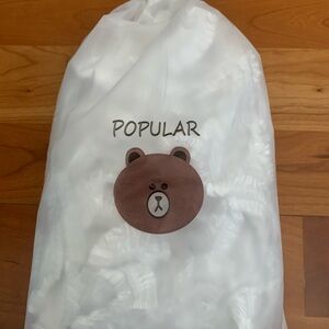New disposable plastic food storage covers